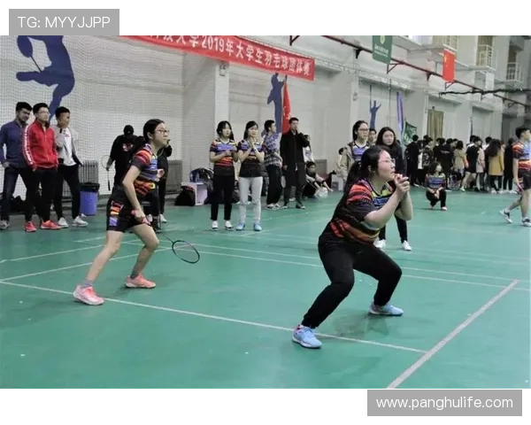 武汉羽毛球队意识排行榜第九名展现实力与潜力引发关注