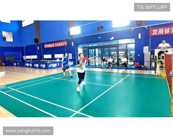 武汉羽毛球队心理素质强劲排名第二展现团队精神与竞技实力 武汉羽毛球队心理素质强劲排名第二展现团队精神与竞技实力