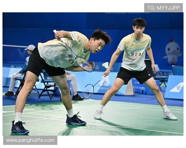 武汉羽毛球队荣登羽毛球状态排行榜第一名展现强劲实力与团队风采 武汉羽毛球队荣登羽毛球状态排行榜第一名展现强劲实力与团队风采