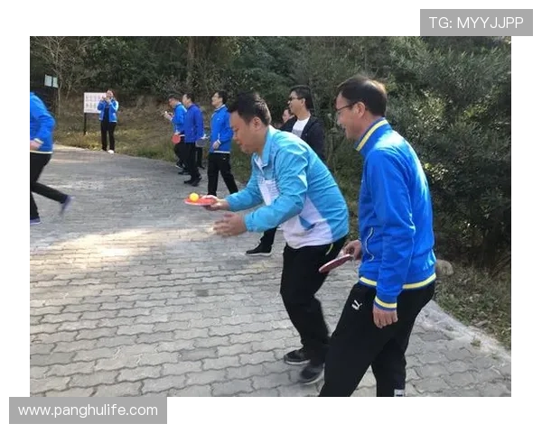 乒乓球的热爱与坚持：周磊深度对话分享人生故事与奋斗历程